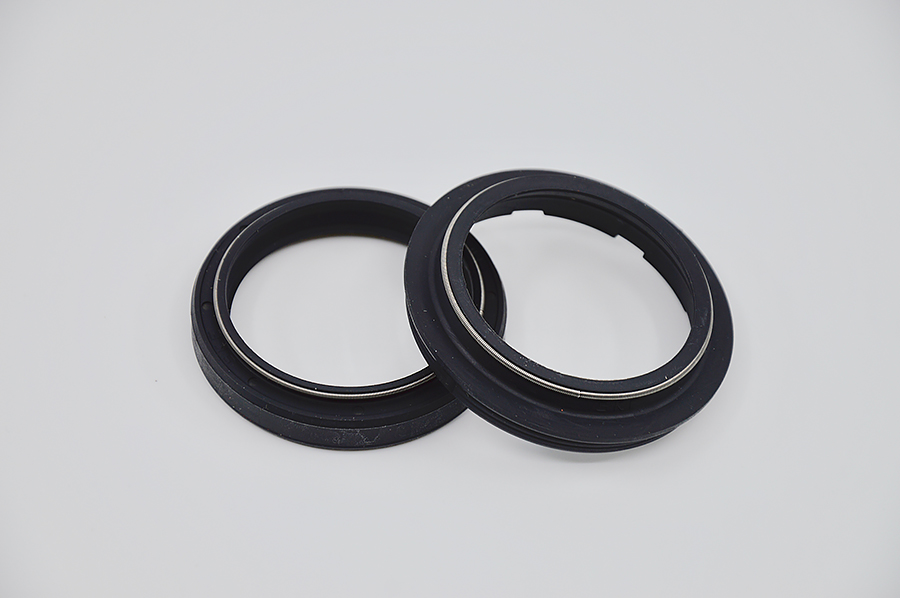 SKF Retén y guardapolvo color negro ZF Sachs 46x57.9x8.5
