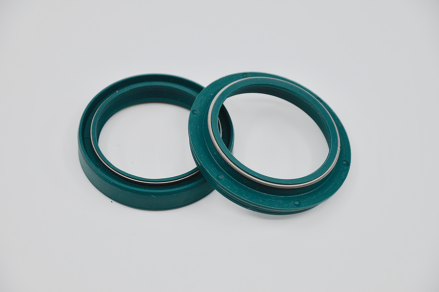 SKF Retén y guardapolvo color verde Marzocchi 45x58x11