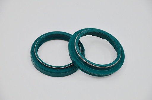 [KITG-46K] SKF Retén y guardapolvo color verde Kayaba 46x58.15x8.5